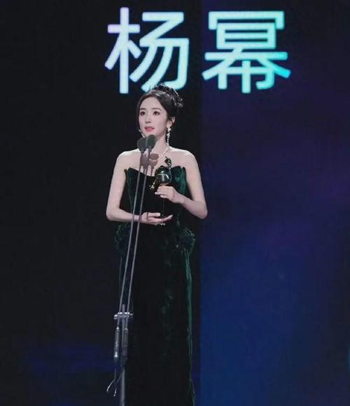 娱乐圈吃瓜于和伟,娱乐圈的瓜中瓜王,揭秘明星背后的故事
